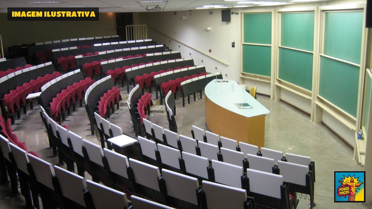 MEC abre 10 cursos grátis para professores pela internet; veja como se inscrever